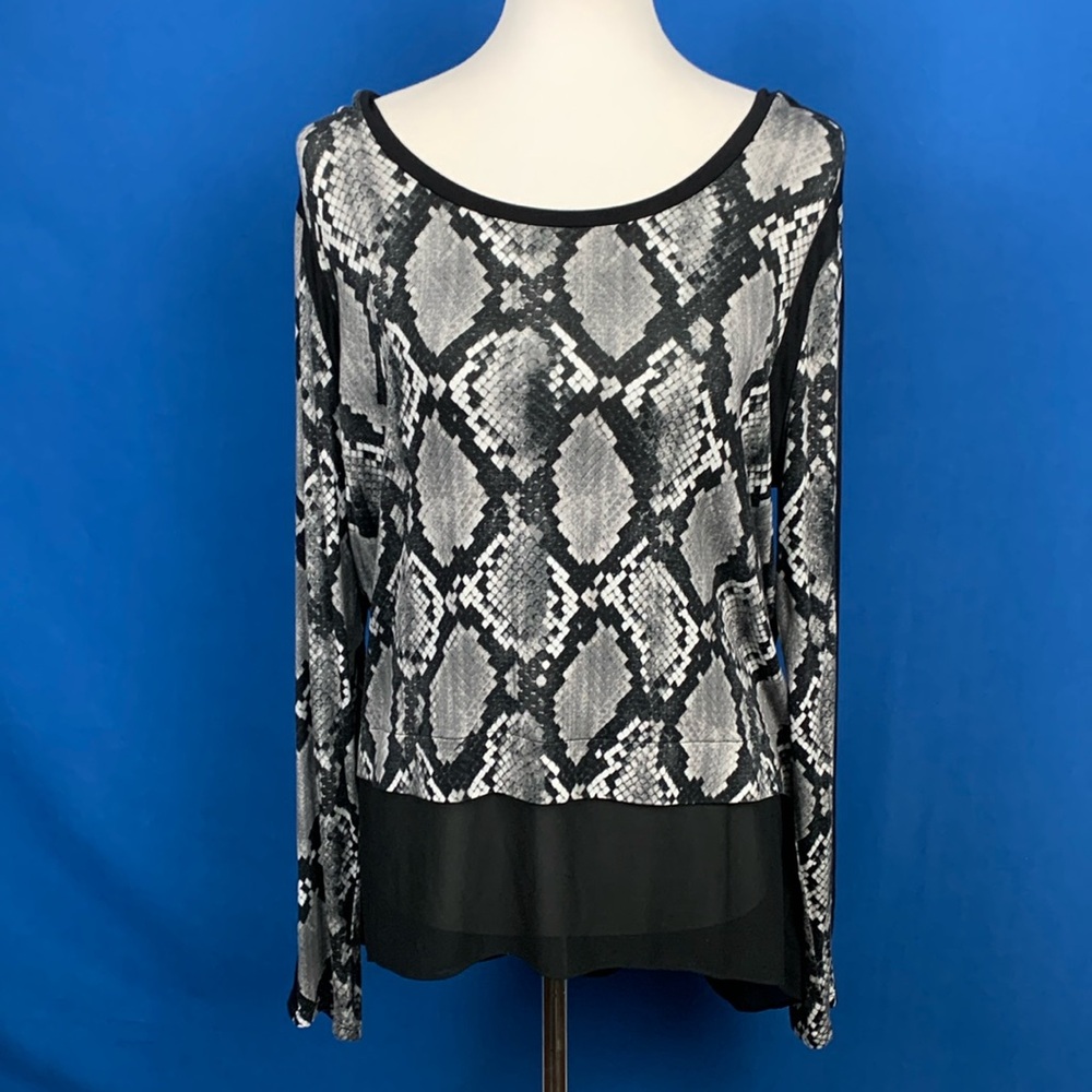 MICHAEL KORS SNAKE PRINT TOP